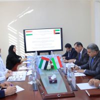 Вохӯри бо муовини вазир оид ба умури Девони вазирон, мудири кулли мақомоти федералӣ оид ба рақобатпазирӣ ва омори Амороти Муттаҳидаи Араб