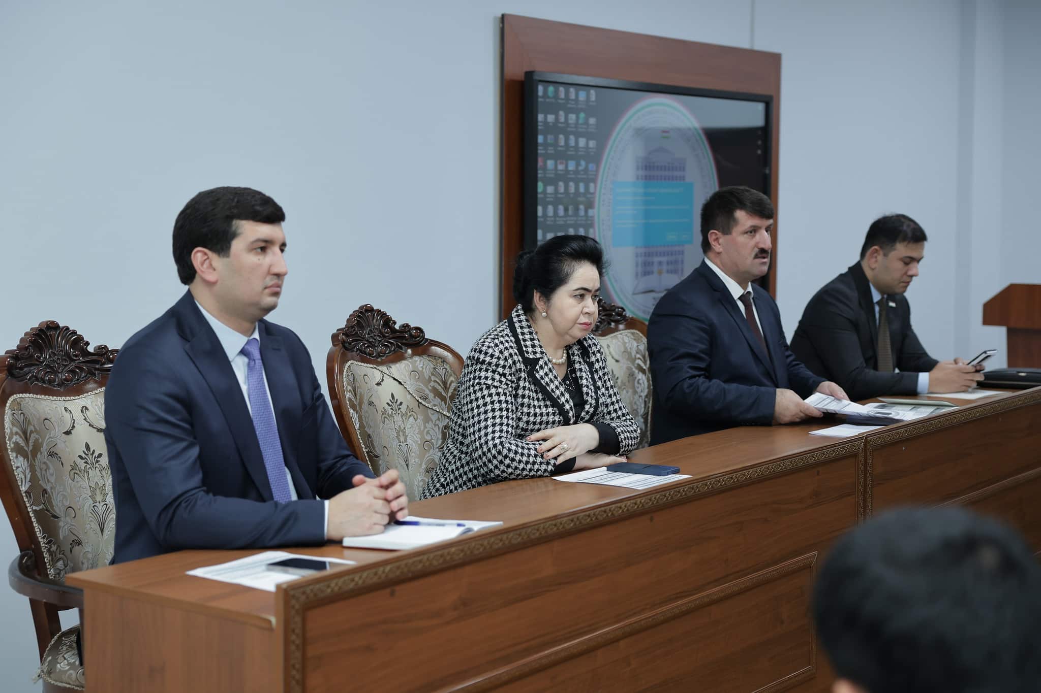 “СИЁСАТИ ДАВЛАТӢ ОИД БА ИННОВАТСИЯ ВА РАҚАМИКУНОНӢ”